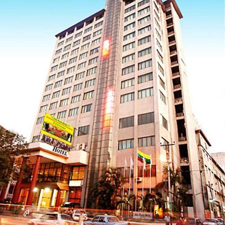 Asia Plaza Hotel Γιανγκόν Εξωτερικό φωτογραφία