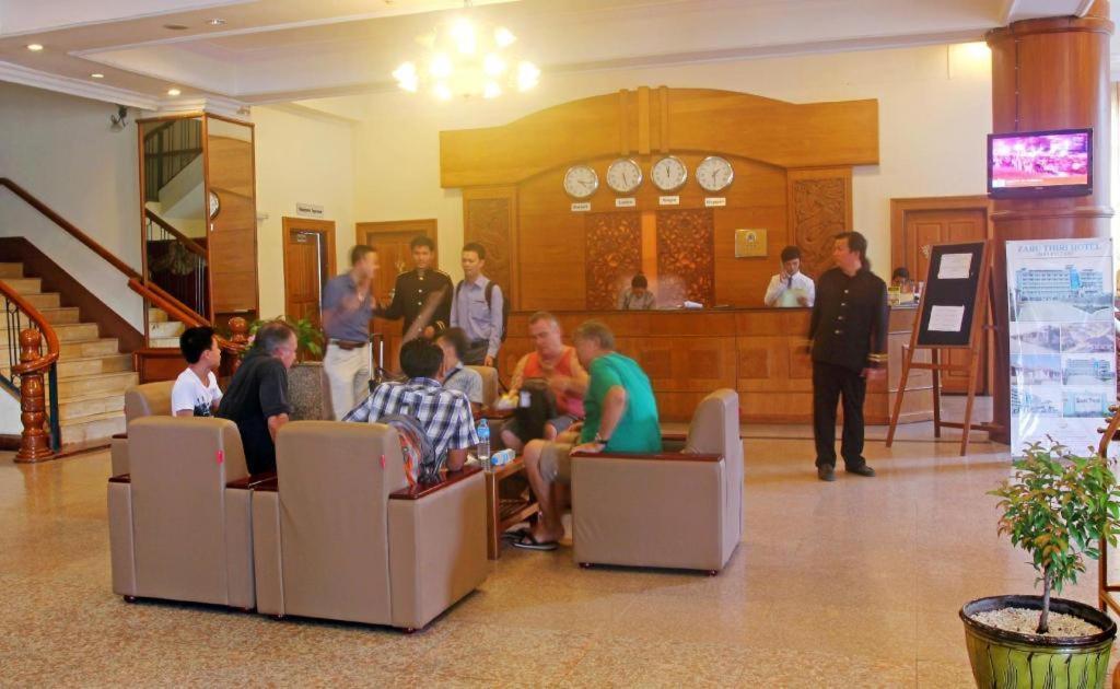 Asia Plaza Hotel Γιανγκόν Εξωτερικό φωτογραφία