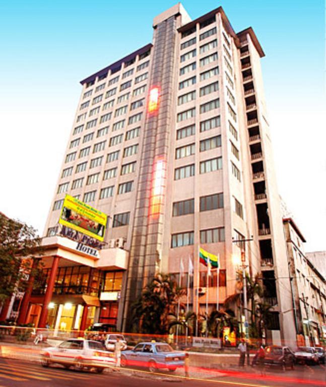 Asia Plaza Hotel Γιανγκόν Εξωτερικό φωτογραφία