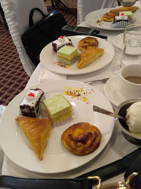 Asia Plaza Hotel Γιανγκόν Εξωτερικό φωτογραφία